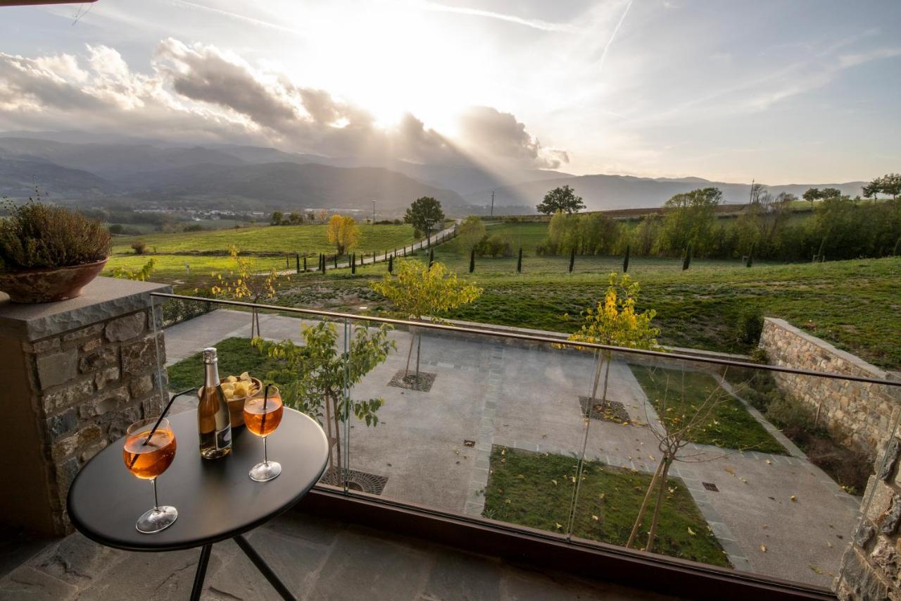 Borgo Corsignano Guest House Poppi Bagian luar foto