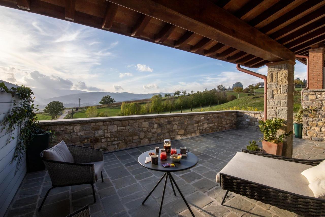 Borgo Corsignano Guest House Poppi Bagian luar foto