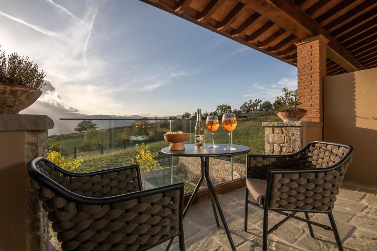 Borgo Corsignano Guest House Poppi Bagian luar foto